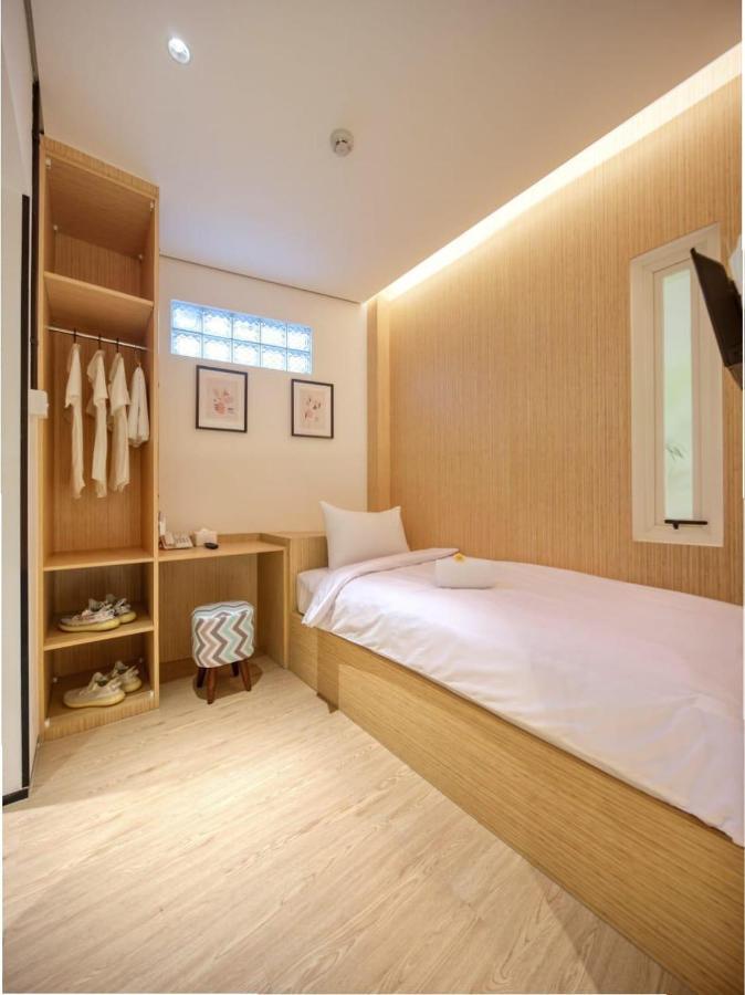 Hotel Cool Living Giacarta Esterno foto